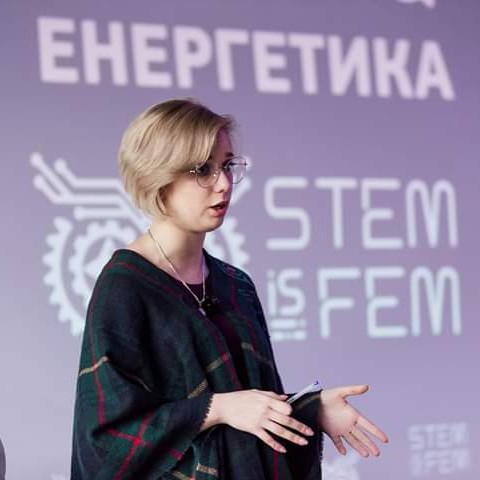 Переможниця STEM is FEM розробила композит для очищення грунтів від нафтопродуктів